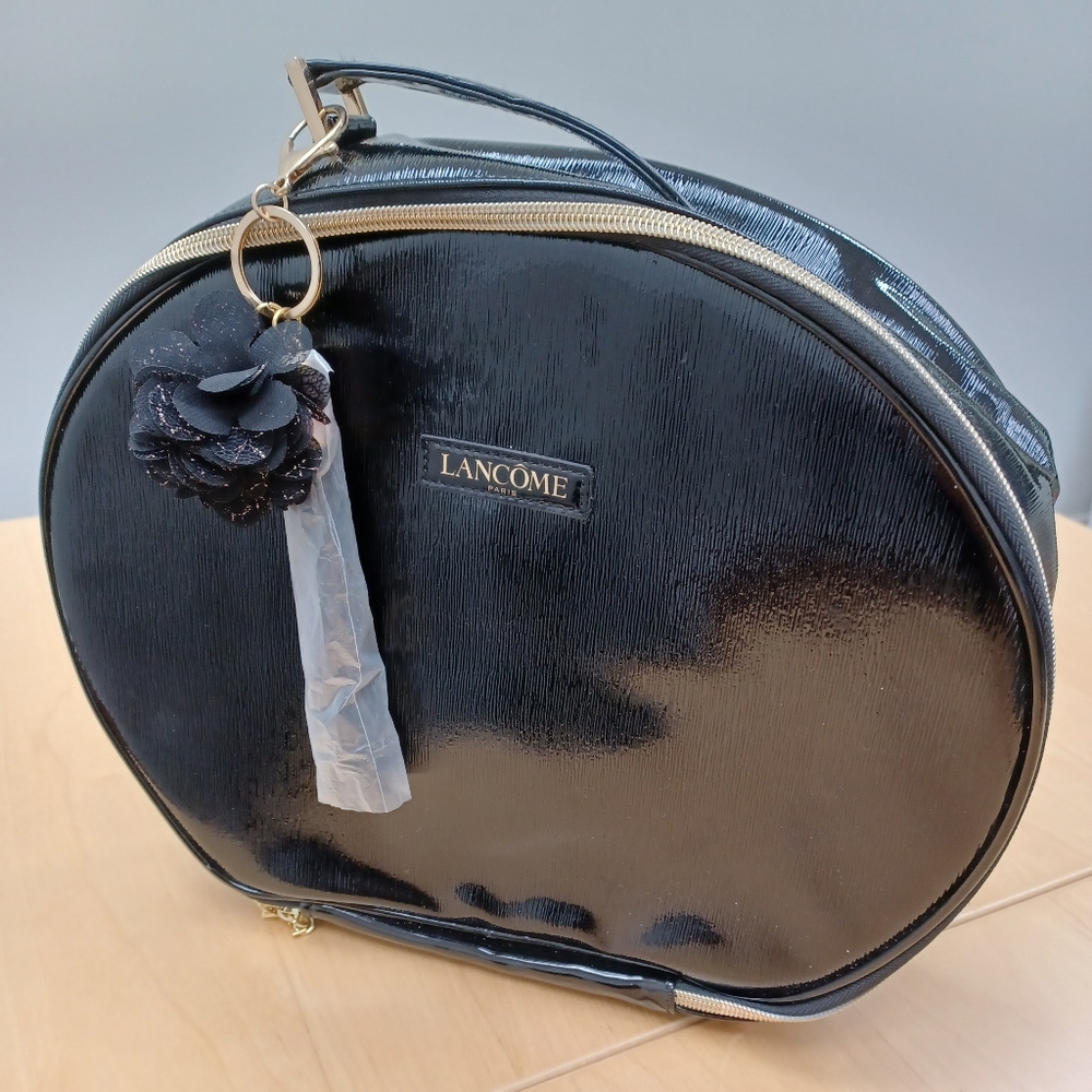 Lancome Paris Cosmetic Beauty Makeup Train Case